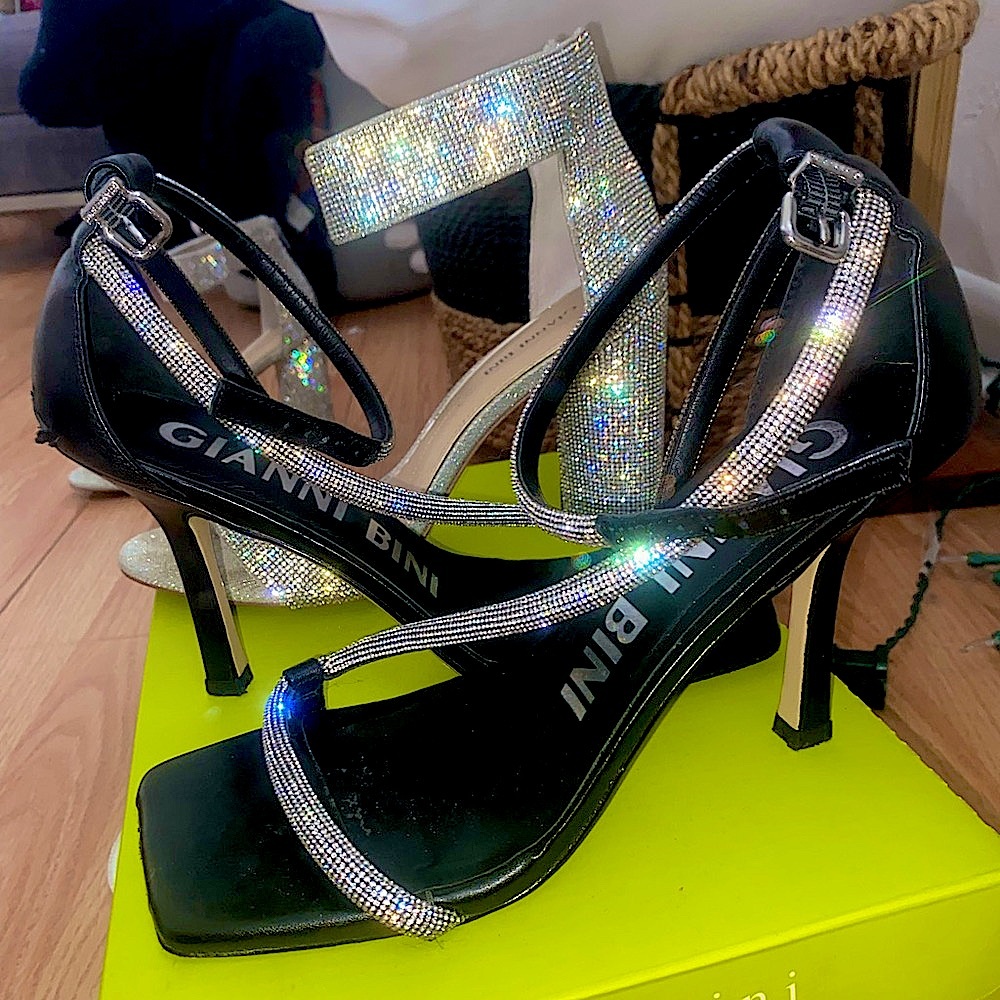 BLACK & SILVER DIAMOND GIANI BINNI HEELS